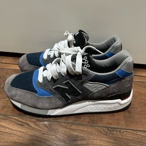 New Balance 998 Men’s classic shoes. EUC only worn one time. Size 7.5